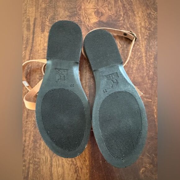 NEW Jerusalem MARA Sandals - Picture 4 of 4